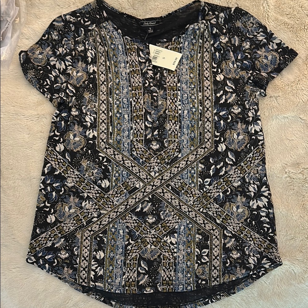 Lucky Brand Black and White Graphic Short Sleeve Tee